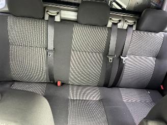 Volkswagen Transporter 2.0 AUTOMAAT TDI L1H1 30 Bulli Dubbel Cabine picture 20