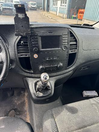 Mercedes Vito 114 CDL Lang picture 10