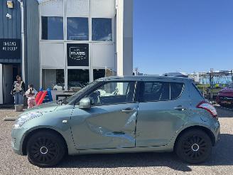 Vaurioauto  passenger cars Suzuki Swift 1.2 comfort EASSS 2013/3