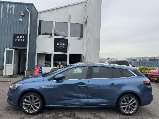 Unfallwagen Renault Mégane Estate 1.2 TCe GT-Line 2016/11