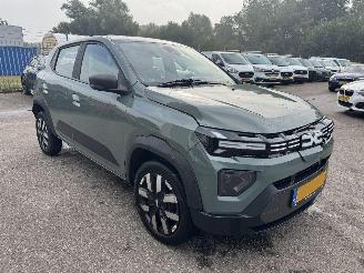 krockskadad bil auto Dacia Spring Expression 65 26.8 kwh 2025/3