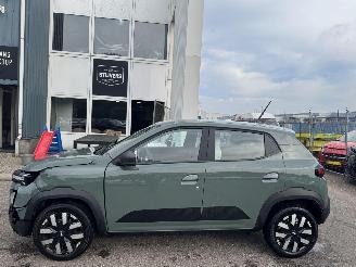 krockskadad bil auto Dacia Spring Expression 65 26.8 kwh 2025/3