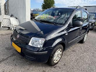 Voiture accidenté Fiat Panda 1.2 Active 2012/2