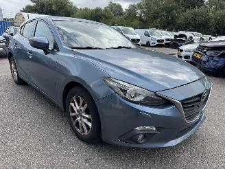 Vaurioauto  passenger cars Mazda 3 2.0 TS+ 2015/3
