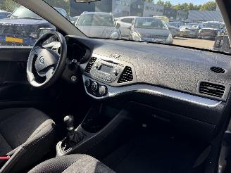 Kia Picanto 1.0 CVVT ISG Airco picture 14
