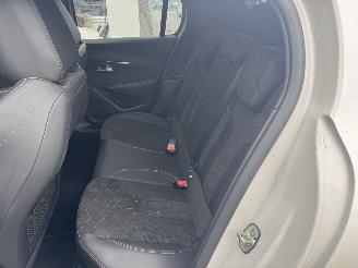 Peugeot 208 1.2 PureTech GT Pack AUTOMAAT picture 13