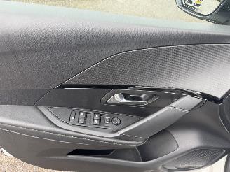 Peugeot 208 1.2 PureTech GT Pack AUTOMAAT picture 12