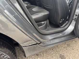 Volvo V-40 2.0 D2 Inscription picture 8