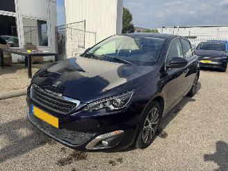 Unfallwagen Peugeot 308 1.2 e-THP Blue Lease Premium AUTOMAAT 2014/9