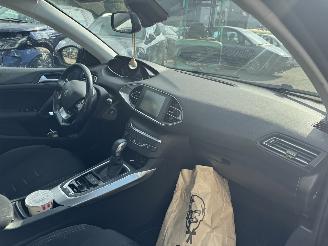 Peugeot 308 1.2 e-THP Blue Lease Premium AUTOMAAT picture 13