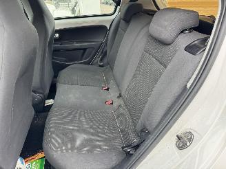 Volkswagen Up! 1.0 high up! BlueMotion picture 12