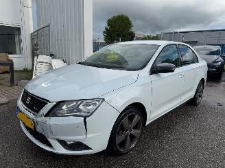 Damaged car Seat Toledo 1.2 TSI FR Connect 2016/4