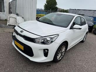 škoda osobní automobily Kia Rio 1.0 TGDI First Edition 2017/4