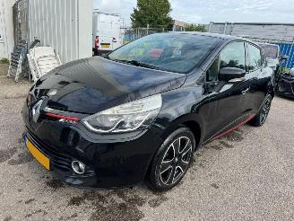 Schadeauto Renault Clio 0.9 TCe Expression 2013/10