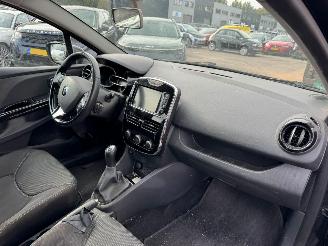 Renault Clio 0.9 TCe Expression picture 13