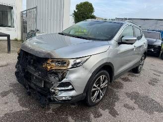 Coche accidentado Nissan Qashqai 1.2 AUTOMAAT Business Edition 2018/3