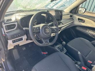 Suzuki Swift 1.2 Comfort Smart Hybrid picture 10