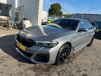 skadebil auto BMW 5-serie 530e AUTOMAAT Business Edition Plus 2023/7