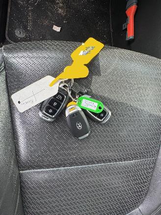 Hyundai Kona EV Limited 64 kWh picture 19