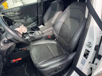 Hyundai Kona EV Limited 64 kWh picture 26