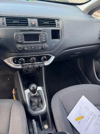 Kia Rio 1.2 CVVT Plus Pack picture 12