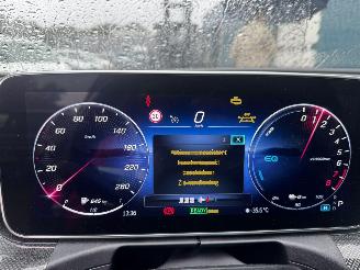 Mercedes C-klasse 300 e AMG Line picture 12