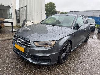 krockskadad bil auto Audi A3 1.8 TFSI Ambition Pro Line S 2013/4
