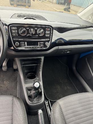 Volkswagen Up! 1.0 up! Edition BlueMotion picture 11