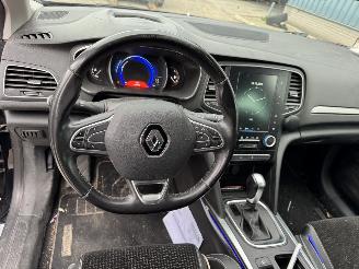 Renault Mégane Estate 1.2 série signature Exclusive AUTOMAAT picture 12