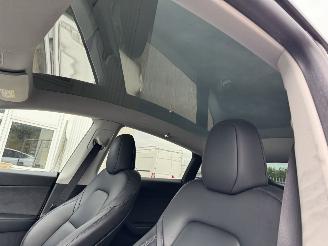 Tesla Model Y RWD 58 kWh picture 12