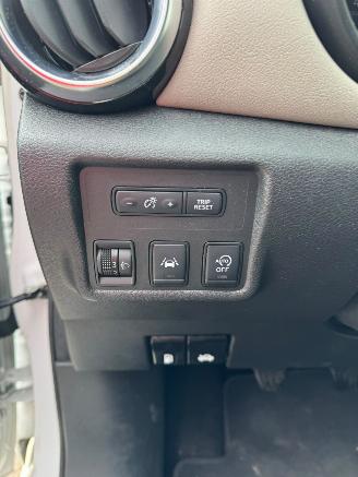 Nissan Micra 1.0 IG-T N-Design picture 12