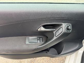 Volkswagen Polo 1.2 TDI BlueMotion Comfortline picture 17