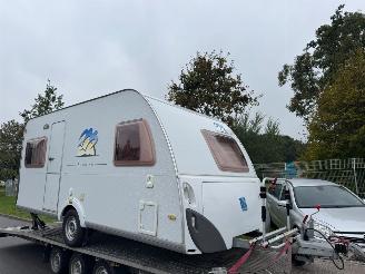 krockskadad bil caravan Knaus  W01450 2004/4