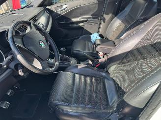 Alfa Romeo Giulietta Giulietta 1.4 T Distinctive picture 8