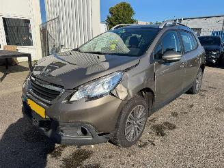 Auto incidentate Peugeot 2008 1.2 PureTech Blue Lion 2016/2