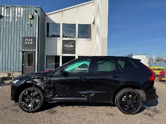 Volvo Xc-60 2.0 T6 Plug-in hybrid AWD Ultra Black Edition picture 2