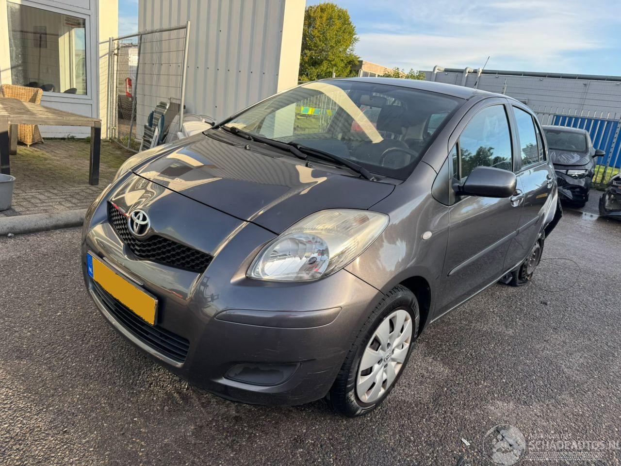 Toyota Yaris 1.3 AUTOMAAT VVTi Aspiration