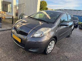 Damaged car Toyota Yaris 1.3 AUTOMAAT VVTi Aspiration 2009/12
