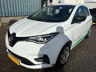 škoda osobní automobily Renault Zoé R110 Life Carshare 52 kWh 2021/6