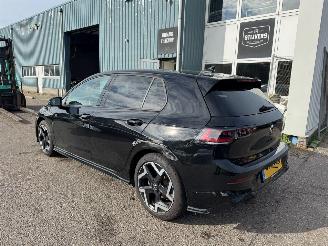 Volkswagen Golf 1.5 TSI R-Line Edition picture 3