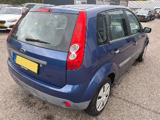 Ford Fiesta 1.3-8V Cool & Sound picture 2