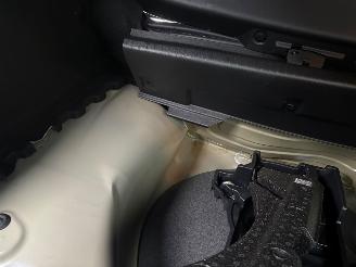 Peugeot 208 1.2 Turbo 100 Allure picture 15