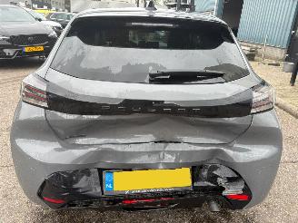 Peugeot 208 1.2 Turbo 100 Allure picture 4