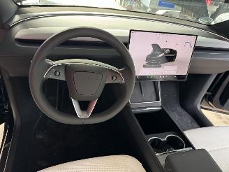 Tesla Model Y Longe range awd 351 pk bj 2026 ! picture 18