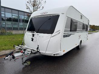krockskadad bil caravan LMC  Lmc 560 2018/1