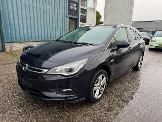 Schadeauto Opel Astra Sports Tourer 1.4 Online Edition 150 PK 2018/7