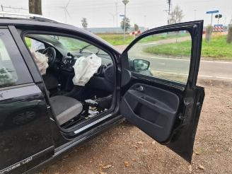 Volkswagen Up! Up! (121), Hatchback, 2011 1.0 12V 75 picture 10