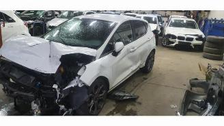 Vrakbiler auto Ford Fiesta Fiesta 7, Hatchback, 2017 1.5 TDCi 85 2018/12