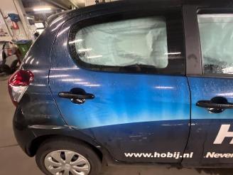 Peugeot 108 108, Hatchback, 2014 1.0 12V VVT-i picture 10