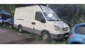 Uttjänta bilar auto Iveco Daily New Daily IV, Van, 2006 / 2011 29L14C, 29L14C/P, 29L14V, 29L14V/P 2008/2